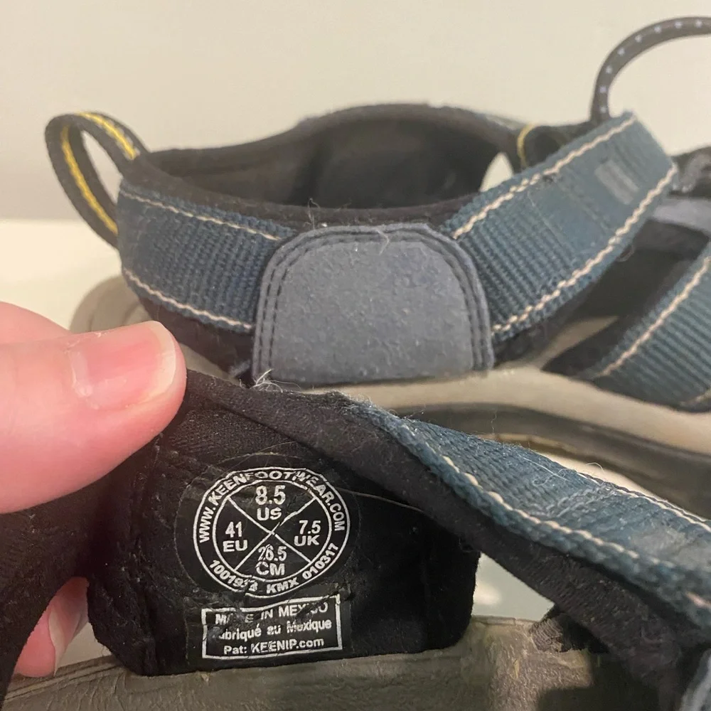 Keen outdoor sandals - 8.5